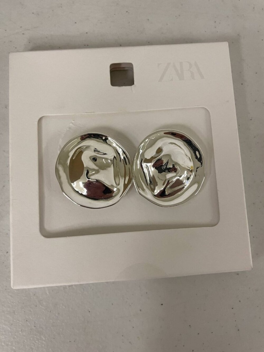 Zara Silver Tone Abstract Round Disc Earrings New With Tags